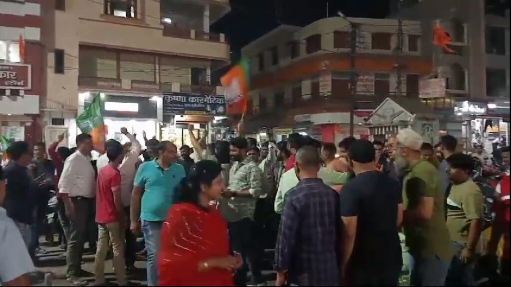 भाजपा ने खरगोन सीट से फिर गजेंद्रसिंह पटेल पर जताया भरोसा, सेंधवा- बडवानी में आतिशबाजी 2 IMG 20240302 200603 1